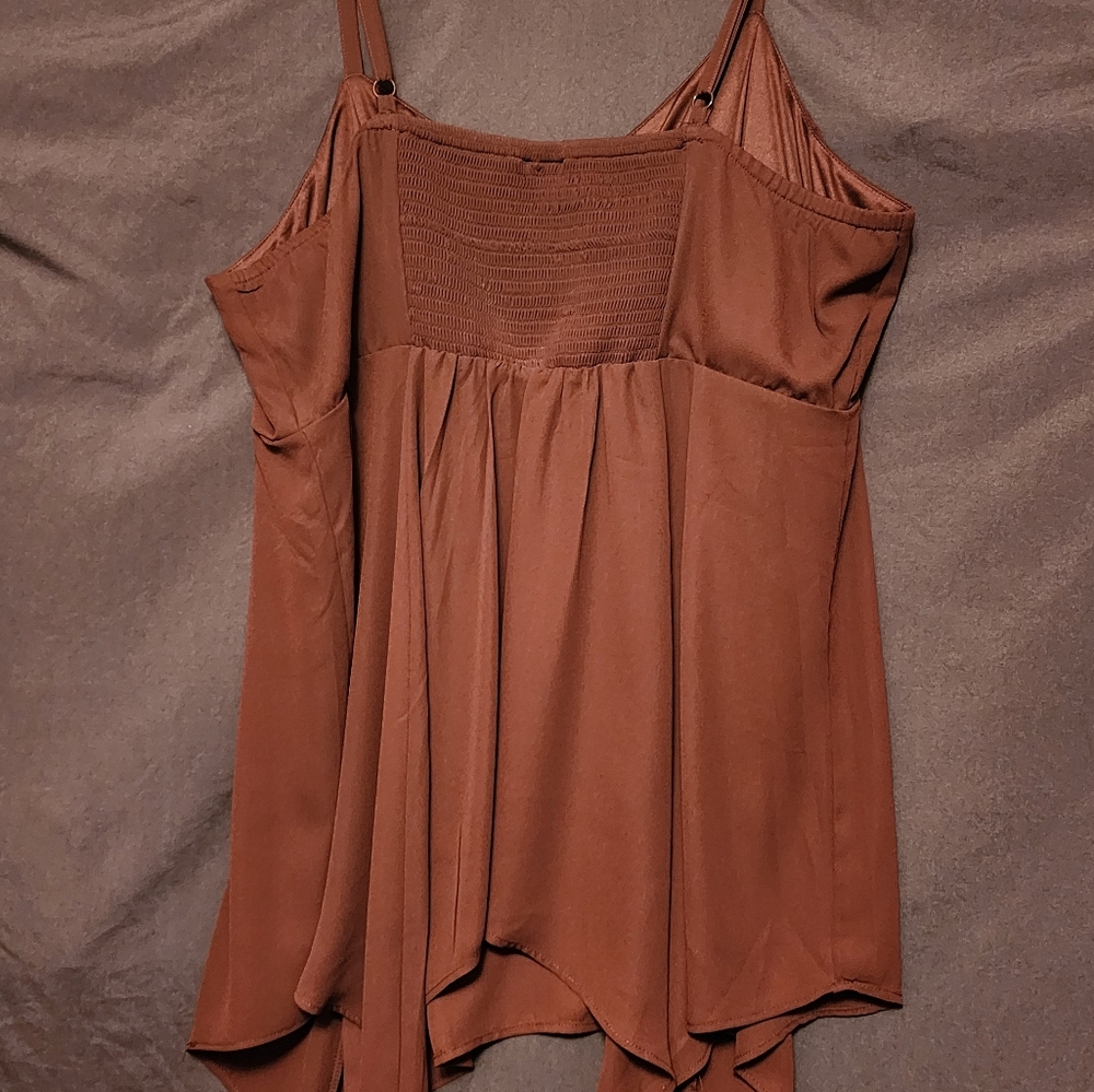 Asymmetric cami - Picture 2 of 2